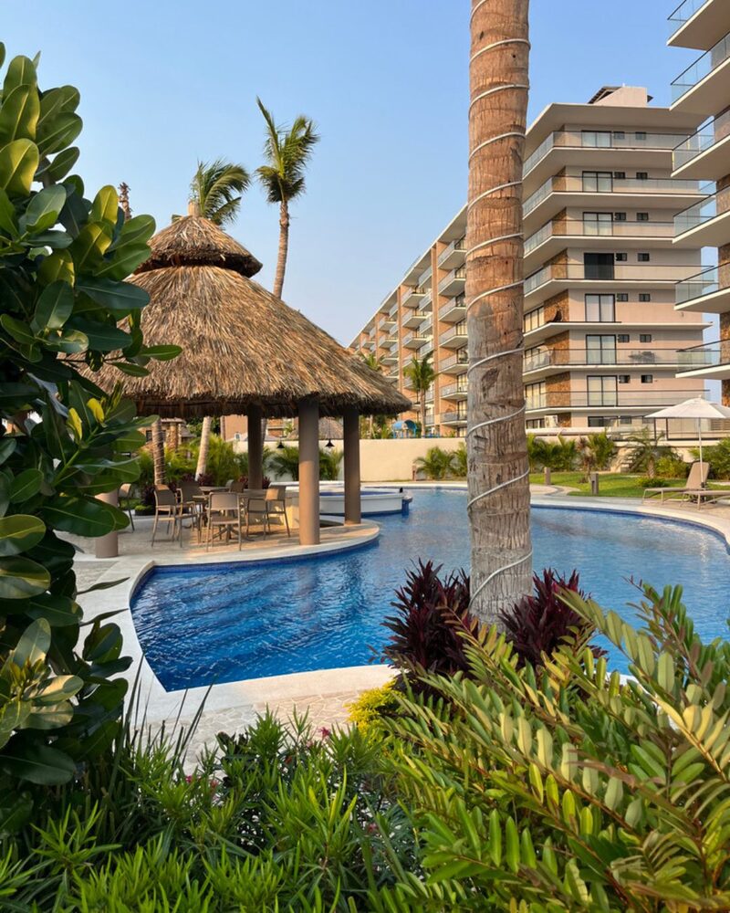 Alquiler vacacional en Acapulco, generando ingresos constantes con alta demanda en Airbnb.